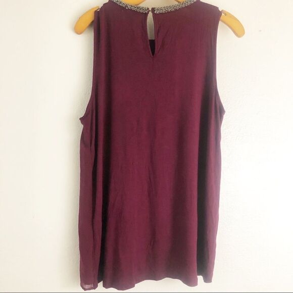 Design History pleaded front sleeveless dark cherry detail neck blouse size XL - Picture 4 of 7